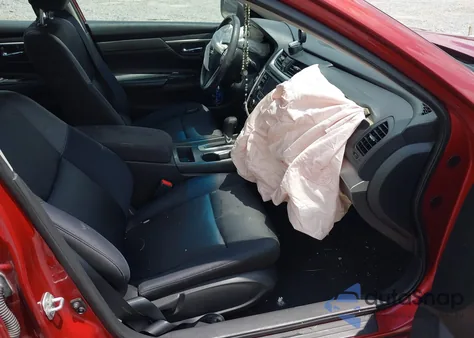 2016 Nissan Altima 2.5 Sr z USA, uszkodzony, nr VIN 1N4AL3AP9GC209616